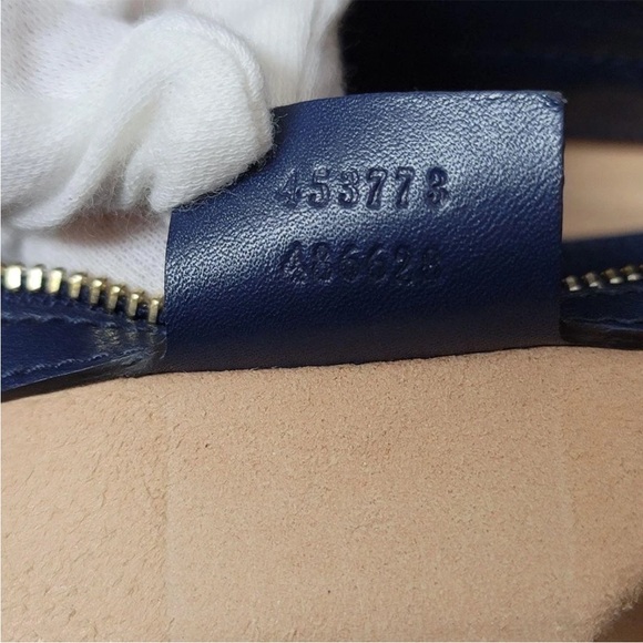 Gucci Dark Blue Leather Shoulder Bag with Gold Accents - Picture 14 of 16